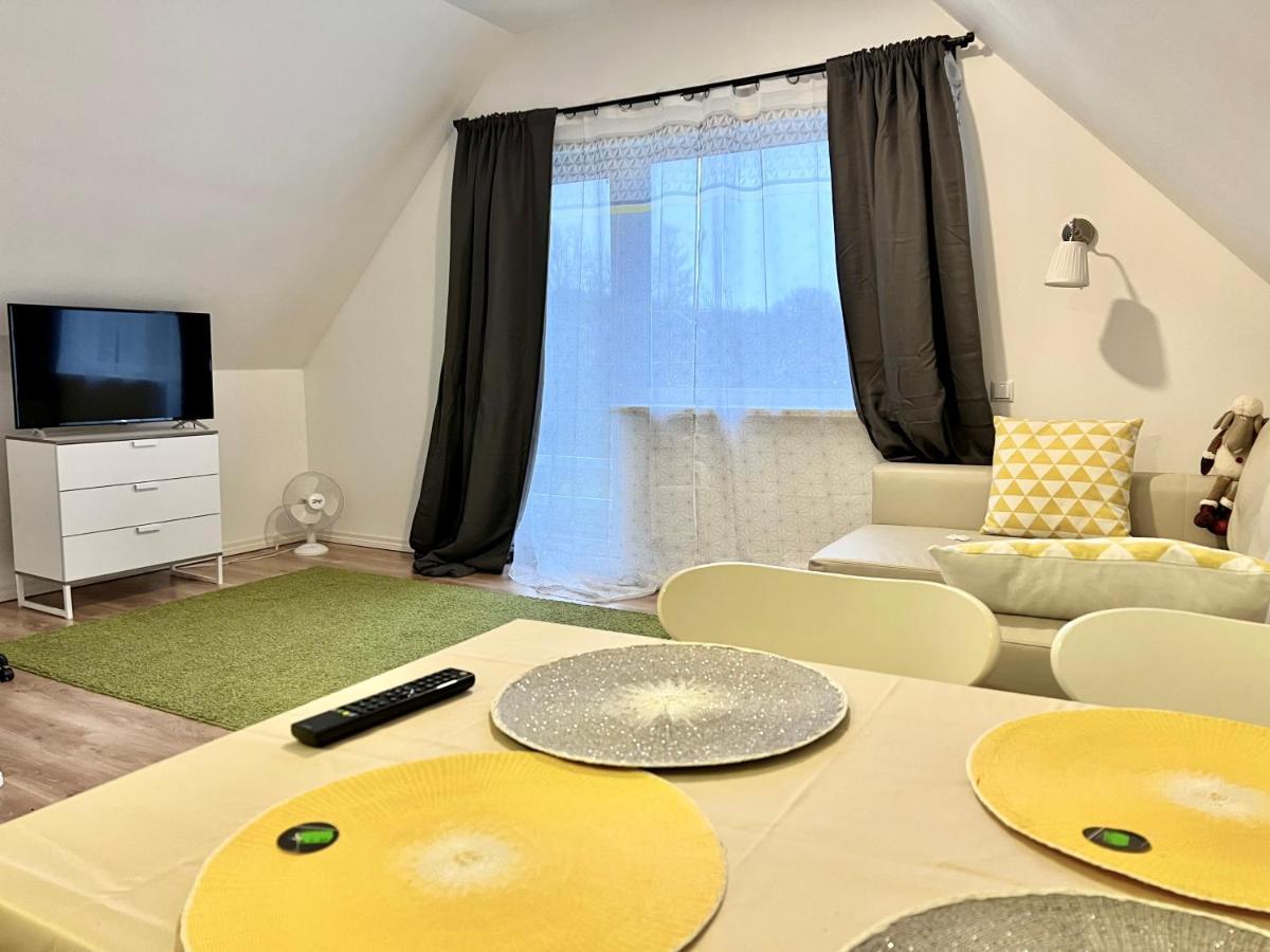 Metsa Apartments Pärnu Esterno foto